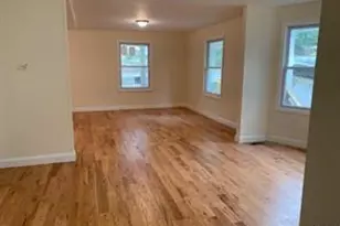 16 Park Ave, White Plains, NY 10603 - Photo 5