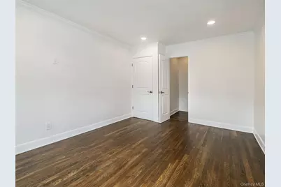 1 Milford Lane, Glen Cove, NY 11542 - Photo 23