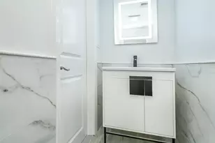 1 Milford Ln, Glen Cove, NY 11542 - Photo 29