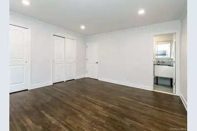 1 Milford Lane, Glen Cove, NY 11542 - Photo 19