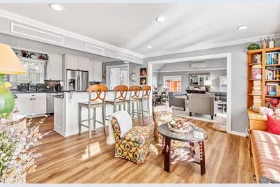 79 E Tiana Road, Hampton Bays, NY 11946 - Photo 5