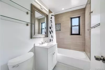 220-44 73rd Avenue #26A1, Oakland Gardens, NY 11364 - Photo 9