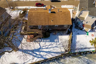 711 S Bayview Avenue, Freeport, NY 11520 - Photo 31