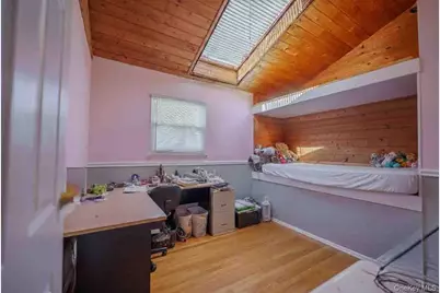 711 S Bayview Avenue, Freeport, NY 11520 - Photo 19