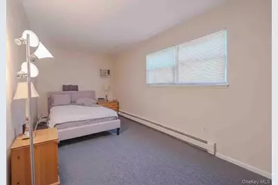 711 S Bayview Avenue, Freeport, NY 11520 - Photo 19