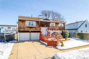 711 S Bayview Ave, Freeport, NY 11520 - Photo 23