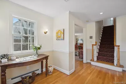 75 Oakdale Lane, East Hills, NY 11577 - Photo 3