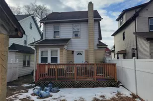 214-19 112th Rd, Queens Village, NY 11429 - Photo 17