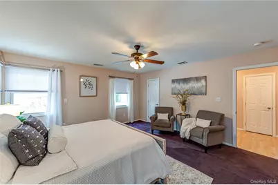 2452 Coolidge Avenue, North Bellmore, NY 11710 - Photo 9