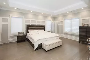 19 Gilbert Rd, Great Neck, NY 11024 - Photo 21