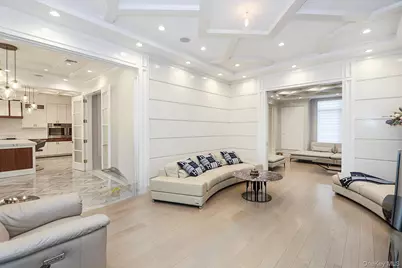 19 Gilbert Road, Great Neck, NY 11024 - Photo 17