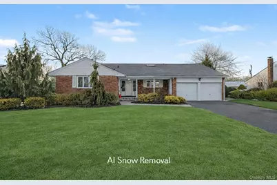 38 Park Drive E, Syosset, NY 11791 - Photo 1