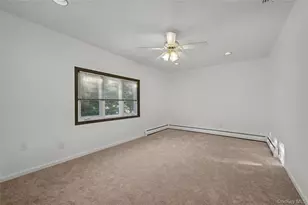 38 Park Dr E, Syosset, NY 11791 - Photo 11