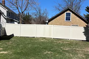 225 Lexington Ave, Oyster Bay, NY 11771 - Photo 11