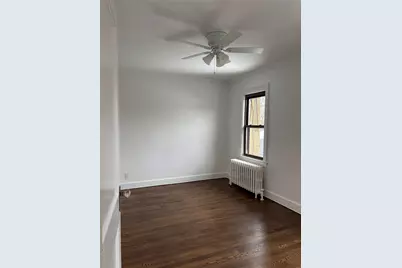 225 Lexington Avenue, Oyster Bay, NY 11771 - Photo 5