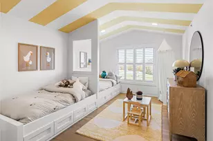 141 Captain Esposito Ln, Pearl River, NY 10954 - Photo 9