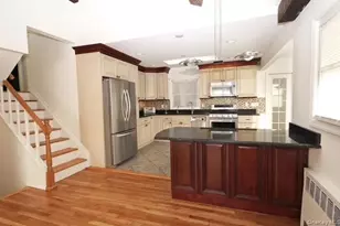 143 Delaware Ave, Bay Shore, NY 11706 - Photo 3