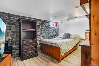 21 Orchard Street, Marlboro, NY 12542 - Photo 19