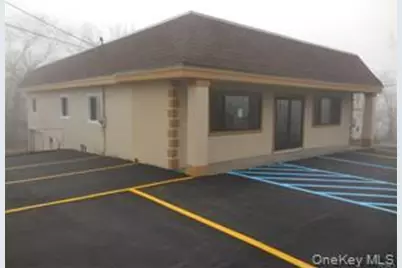 2960 US Route 9W, New Windsor, NY 12553 - Photo 3