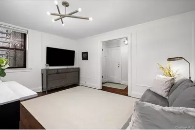 412 Munro Avenue #3J, Mamaroneck, NY 10543 - Photo 7