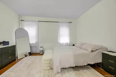 247 E 50th Street, New York, NY 10022 - Photo 17