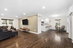 13 Jane St, Poughkeepsie, NY 12603 - Photo 11