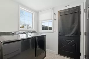 13 Jane St, Poughkeepsie, NY 12603 - Photo 19