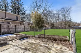 89 Pinelawn Ave, Shirley, NY 11967 - Photo 19