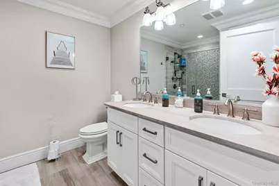 1 Village Green Drive #1, Southampton, NY 11968 - Photo 9