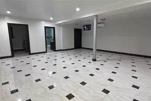 18-02 150th St, Whitestone, NY 11357 - Photo 9