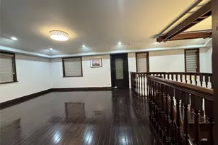 18-02 150th St, Whitestone, NY 11357 - Photo 15