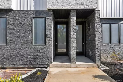 7 Valley Way #220, Spring Valley, NY 10977 - Photo 3