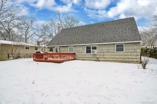 47 Holiday Blvd, Center Moriches, NY 11934 - Photo 33