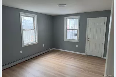 15217 135th Avenue, Jamaica, NY 11434 - Photo 5