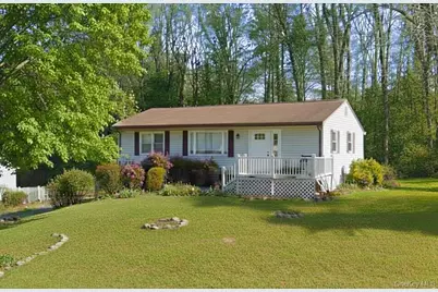 9 Merriewold Lane S, Monroe, NY 10950 - Photo 1