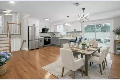 45 Colony Lane, Syosset, NY 11791 - Photo 3