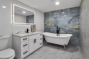 45 Colony Ln, Syosset, NY 11791 - Photo 7