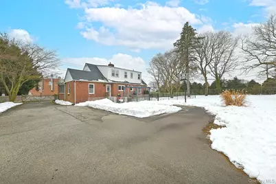 1 Central Street, Greenlawn, NY 11740 - Photo 21