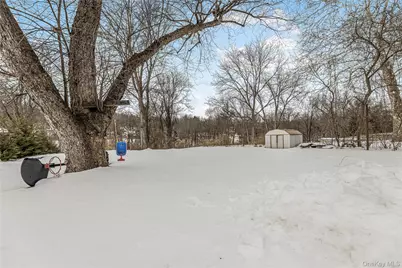 221 Lafayette Avenue, Cortlandt Manor, NY 10567 - Photo 23