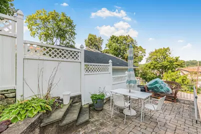 7 Elaine Terrace, Yonkers, NY 10701 - Photo 17