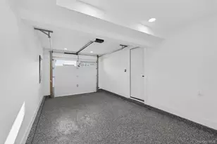 244 N Erie Ave, Lindenhurst, NY 11757 - Photo 29