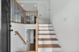 244 N Erie Ave, Lindenhurst, NY 11757 - Photo 5