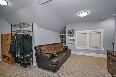 8405 112th Street, Richmond Hill, NY 11418 - Photo 23