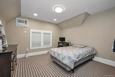 8405 112th Street, Richmond Hill, NY 11418 - Photo 21