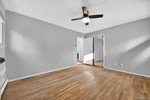 8 Stern Ct, Huntington Station, NY 11746 - Photo 9