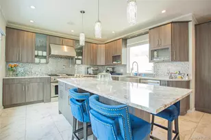 165 W Walnut St, Long Beach, NY 11561 - Photo 9