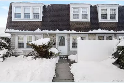 120 Whalers Cove #120, Babylon, NY 11702 - Photo 1