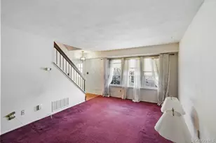 120 Whalers Cove, Babylon, NY 11702 - Photo 5