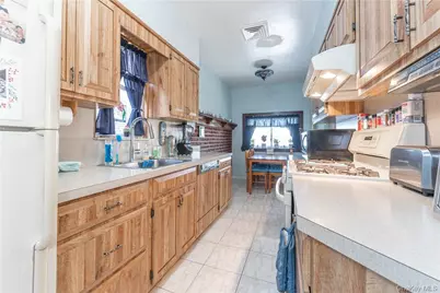 3186 Tierney Place, Bronx, NY 10465 - Photo 11