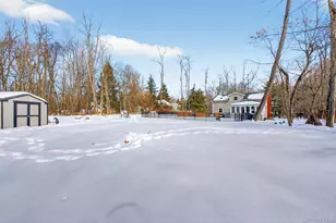 5 Terra Nova Dr, Hopewell Junction, NY 12533 - Photo 3